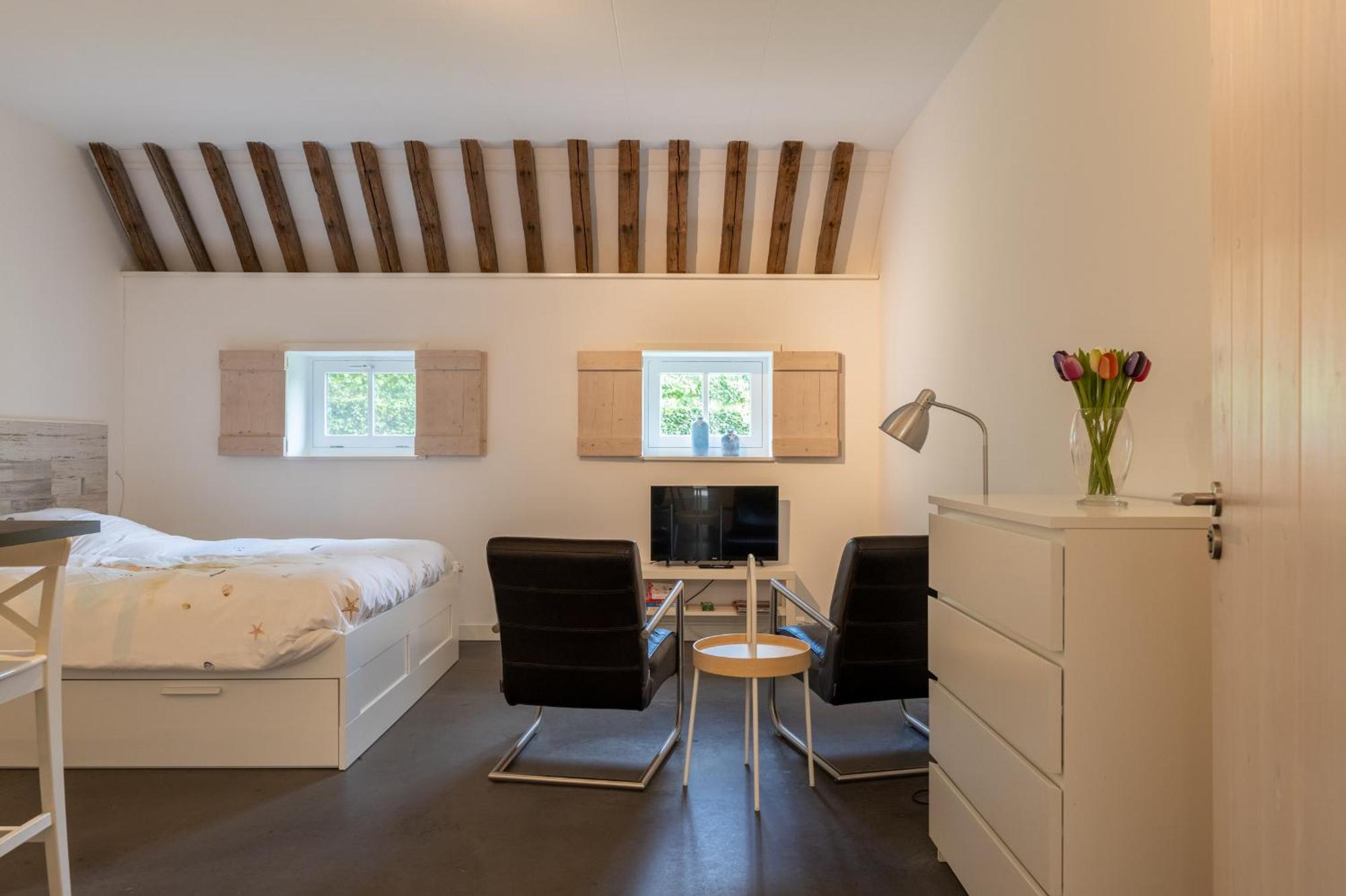 Iselmarpleats Comfortabele Studio Met Badkamer Gaast Exterior foto
